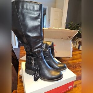 Tall black boots womens 5.5